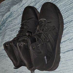 Interceptor combat boots